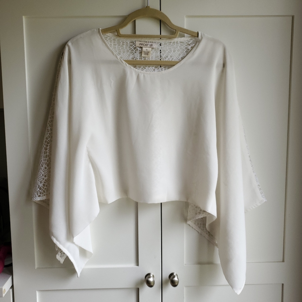 Arden B Crochet Cream and White Flowy Boho Top Size XS